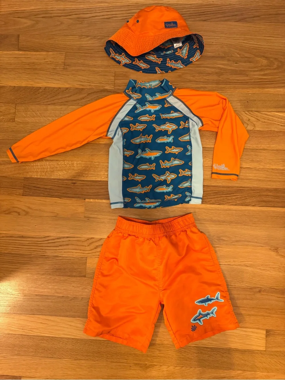 Skin Orange and Blue Shark Kids Rashguard Set with Hat